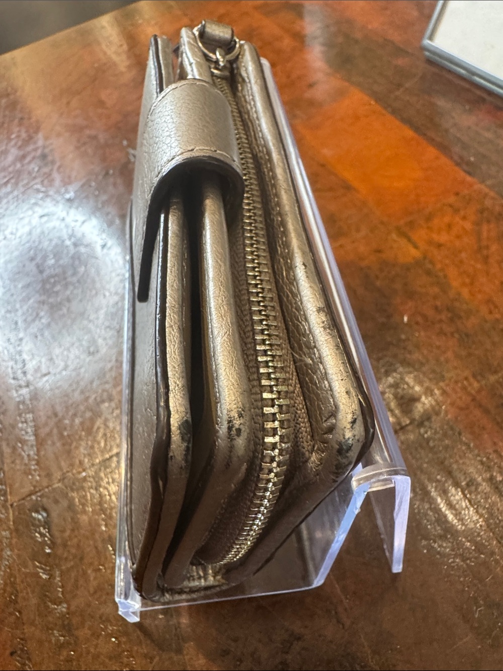 Coach Metallic Silver Pebbled Leather Zip Wallet - Picture 3 of 9